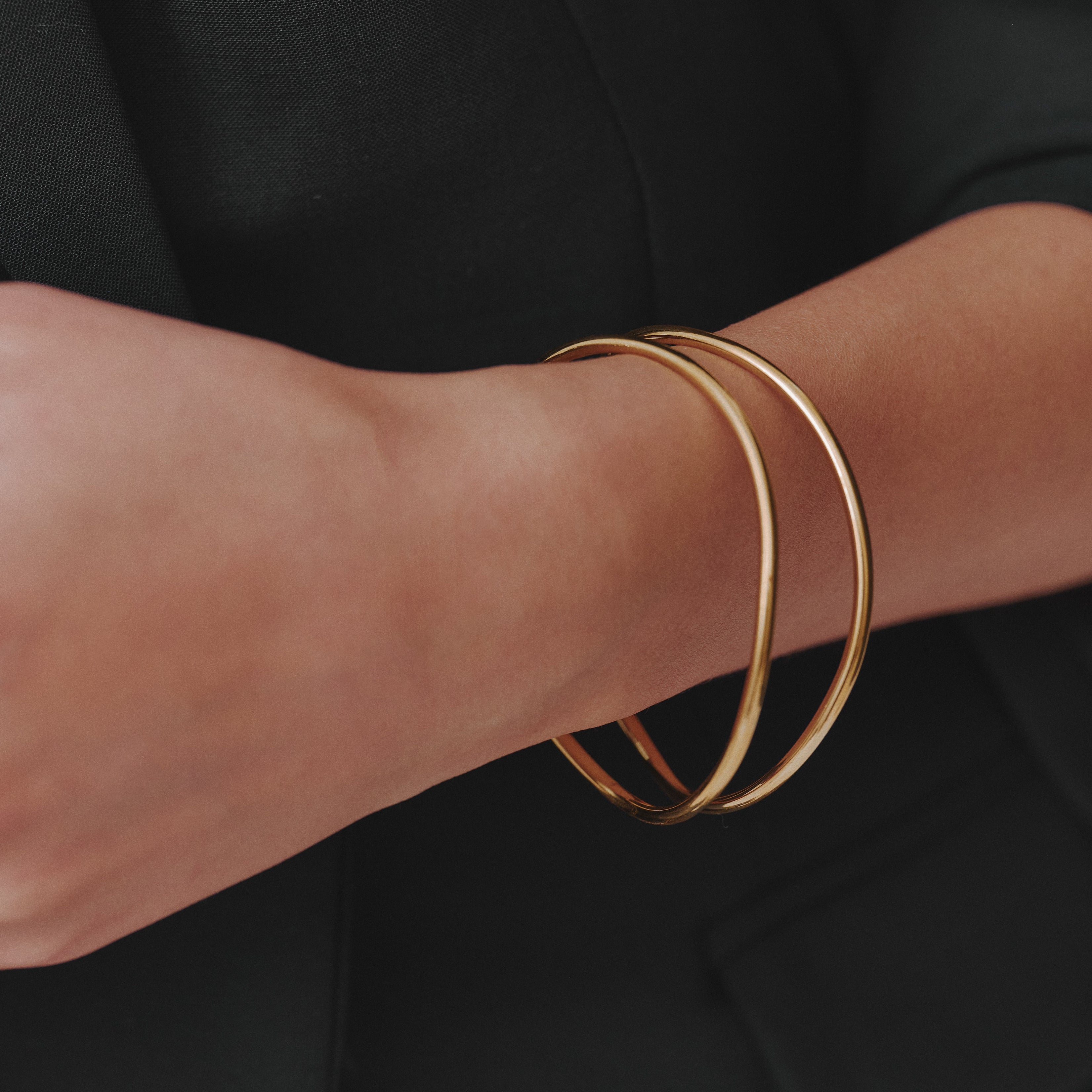 18K GOLD ADJUSTABLE WAVE BRACELET